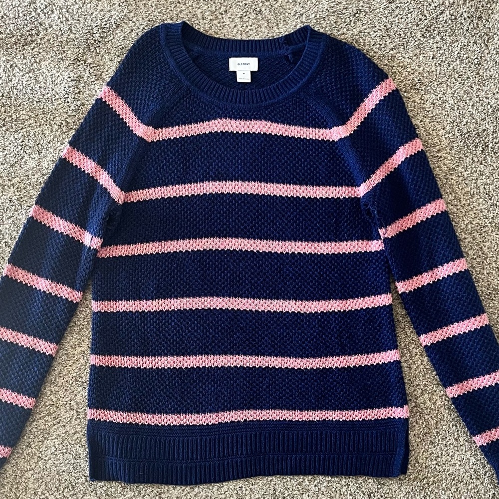Old Navy Sweater
